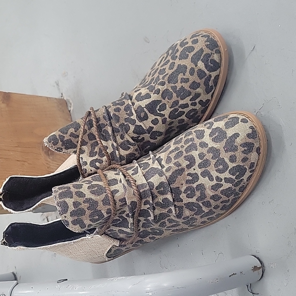 Leopard Print booties